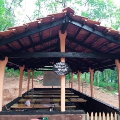 කණ්ඩායම් ව්‍යාපෘතියක් ලෙස එළිමහන් පන්ති කාමරයක් සෑදීම (12 තාක්ෂණයේ සිසුන් විසින් - 2022)